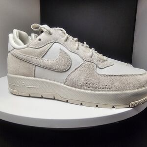 Nike Cream Sneakers with Chunky Sole and Suede Mesh Upper